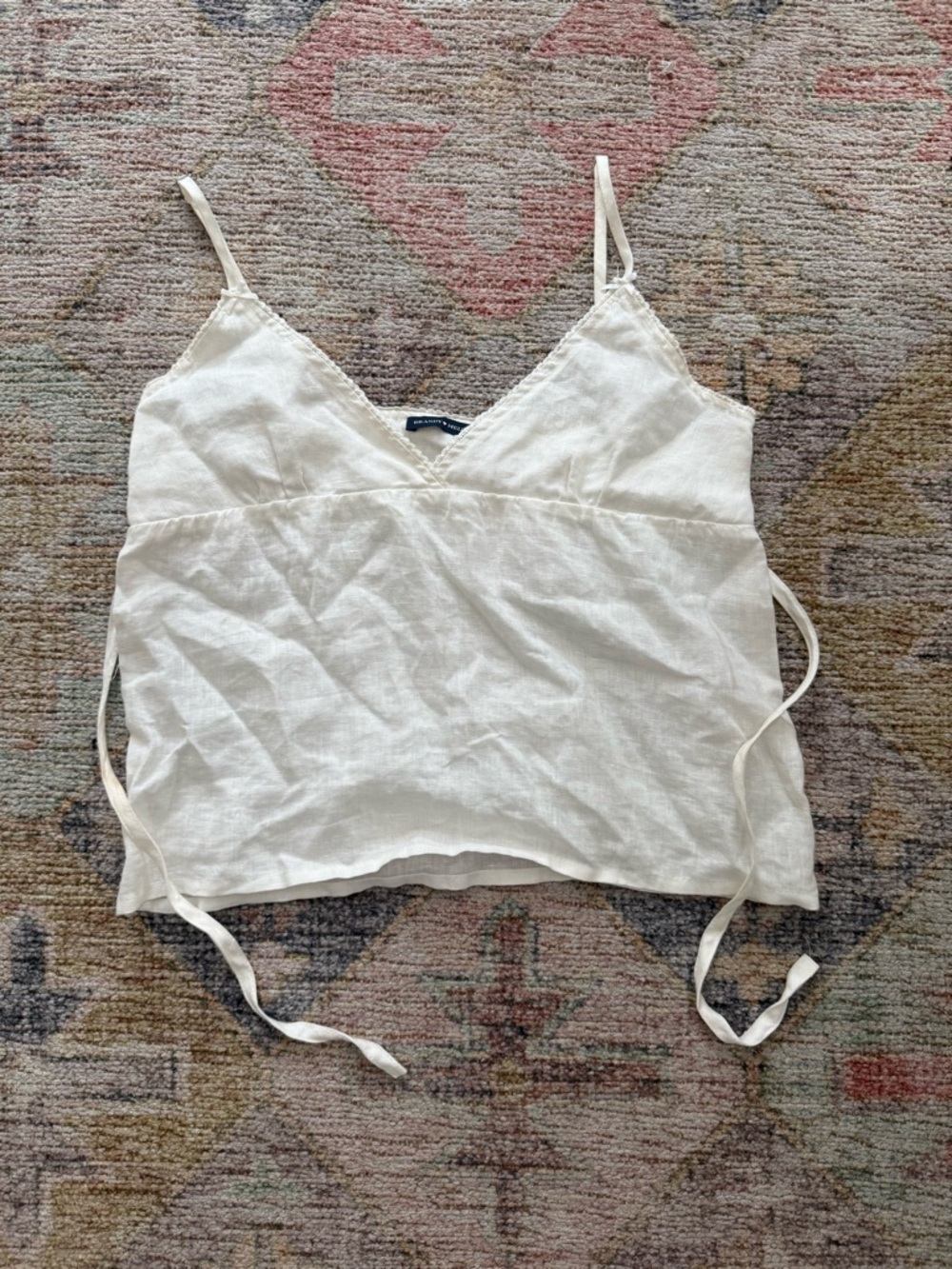 BRANDY MELVILLE CRÈME LINEN TOP